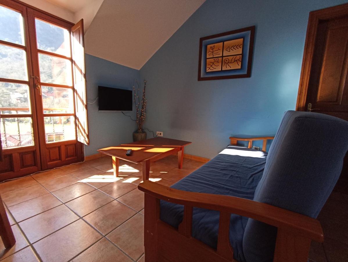 Casa Felisa Apartment Pola de Somiedo Luaran gambar